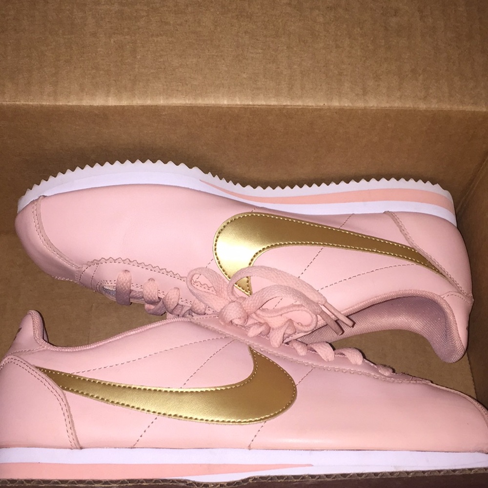 Nike Shoes